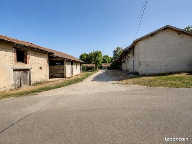 Ferme 3 pièces 150 m²