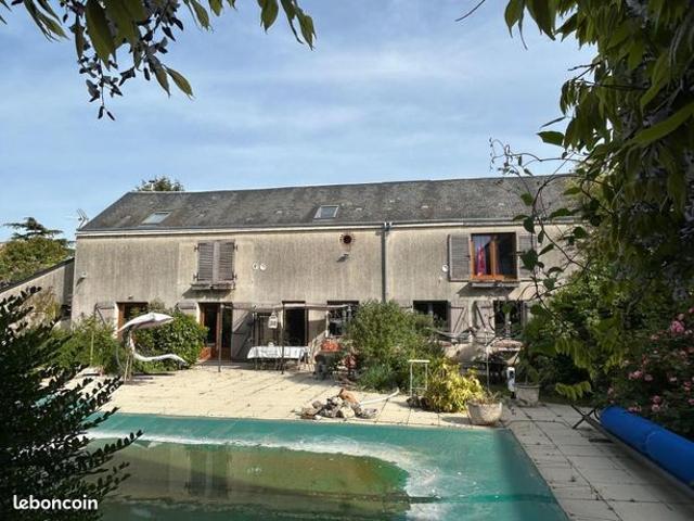 Ferme 3 pièces 211 m²