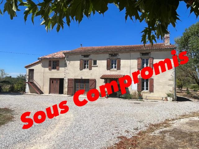 Ferme T7 en pierre Magnifique vue Calme Rare
