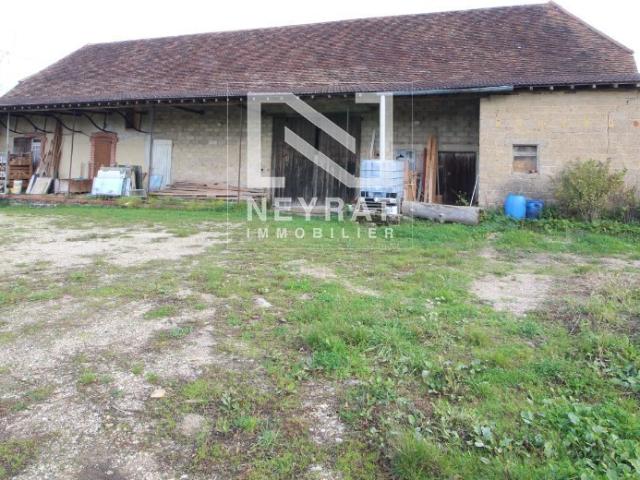 Ferme à restaurer