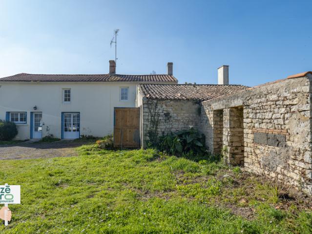 Charme authentique et potentiel exceptionnel: ancien corps