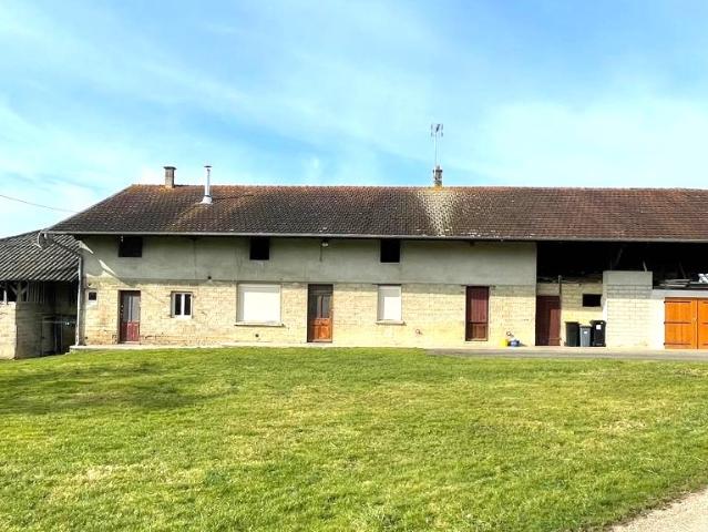 Ferme Bressane à rénover, sur 1 100 m2 de terrain
