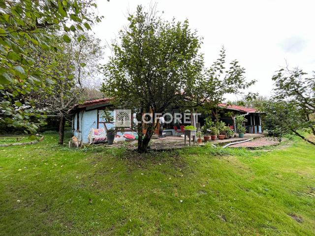 Ferme bressane avec 2 habitations 171m² Louhans