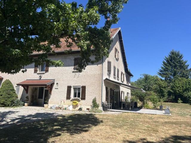 Ferme Devecey 8 pièce s 220 m2