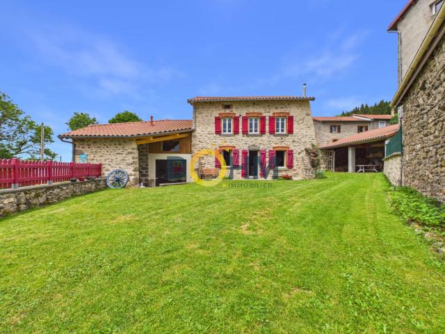 FERME RENOVEE AVEC JARDIN ETR DEPENDANCE