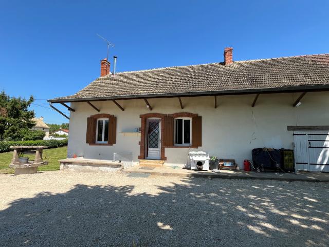 FERME RENOVEE 10MN DE CUISERY