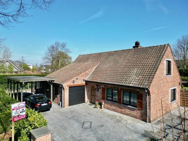 Fermette te koop voor 499000 euro met 5 slaapkamers