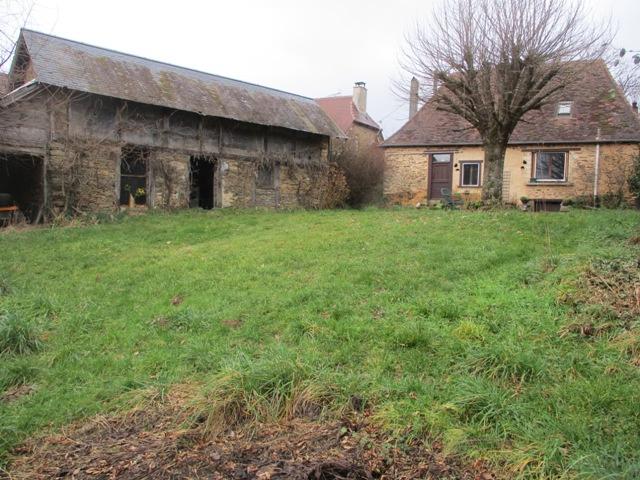 fermette avec maison,grange, dépendances sur 6,97hA