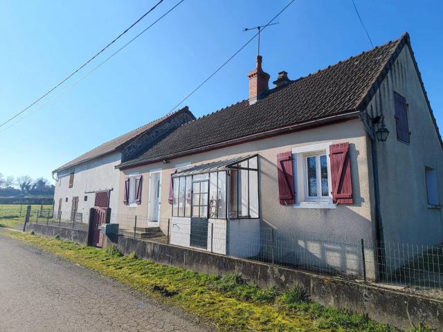 Fermette avec jolie vue 72m² Savigny Poil Fol