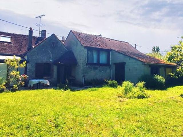 FERMETTE de 120 m² hab EGREVILLE 77620 3 chambres dépendances terrain 866 m²