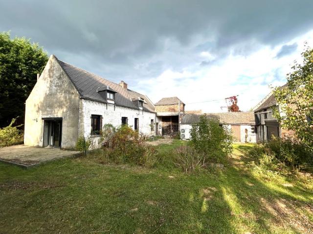 Fermette en U avec charme et cachet, secteur prisé !