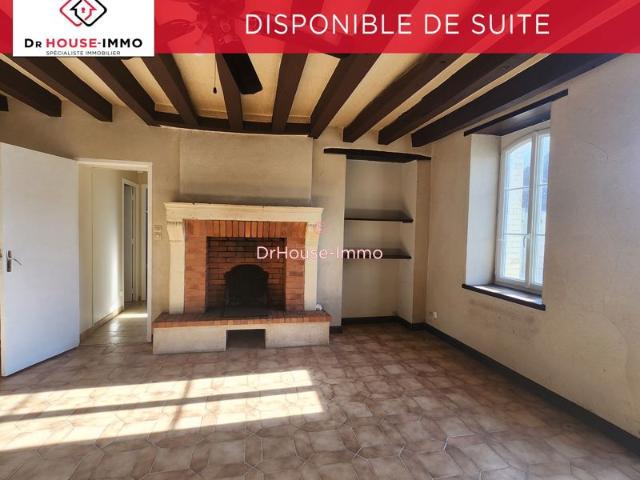Fermette en deux parties sur 1 700 m² de terrain