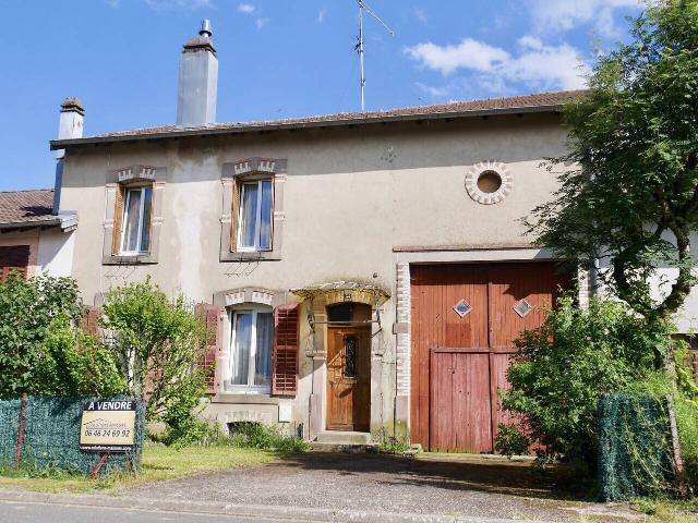 FERMETTE LORRAINE AVEC GARAGE ET TERRAIN