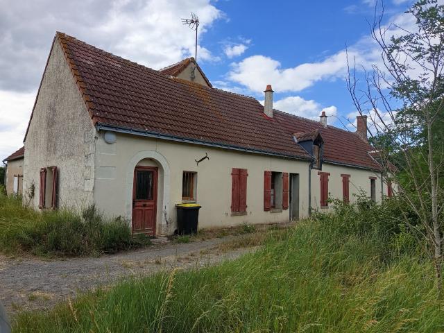 FERMETTE SUR 6320M2 DE TERRAIN