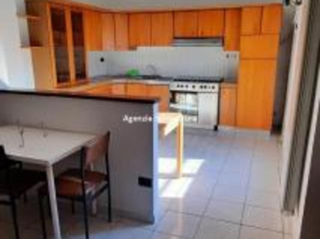 Fermignano Vendesi Appartamento al secondo piano su palazzina sole tre unit con due camere grandi con possibilit di ricavarne una terza