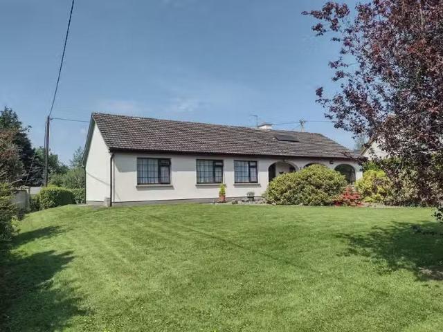 Fermoyle, Bartleystown, Clonlara, Co. Clare, V94CYH2 is for sale