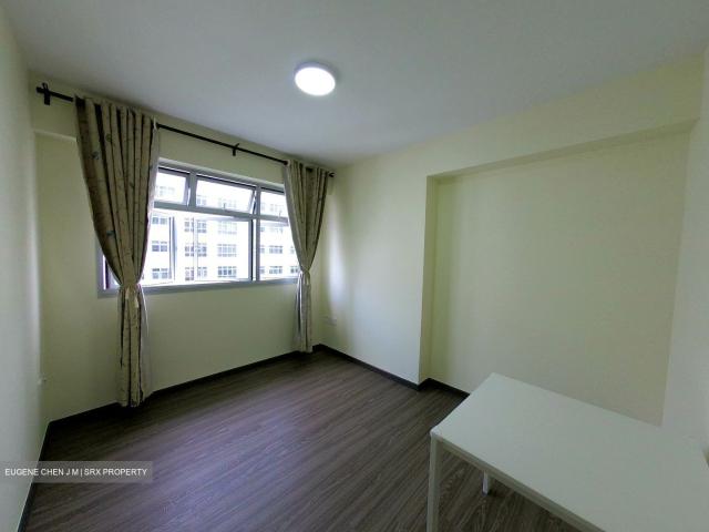Fern Grove @ Yishun. HDB 4 Rooms