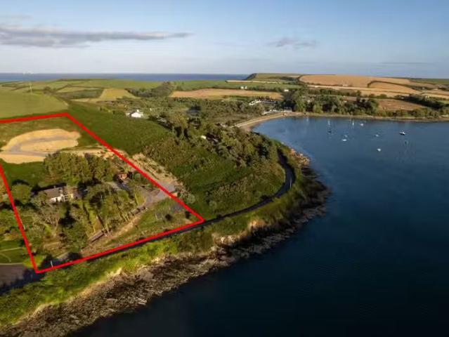 Ferndale, Castletown, Kinsale, Co. Cork, P17DD28 is for sale