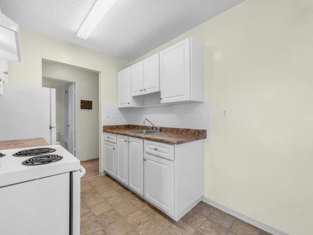 FERNDALE COURT 1 Bedroom | 1 Bathroom [object Promise] for Rent