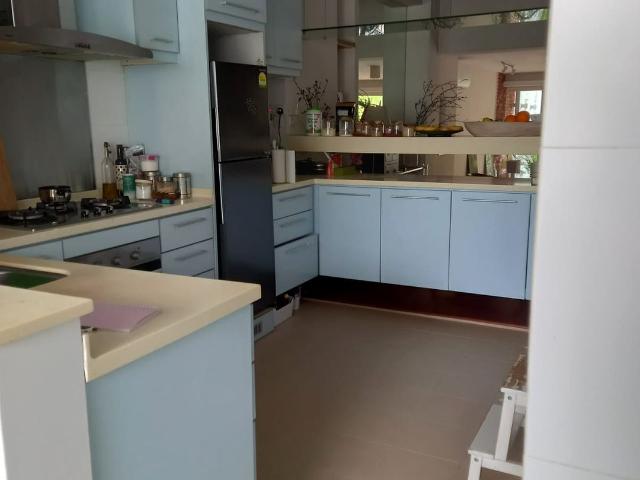 Fernhill Court D10, Condominium