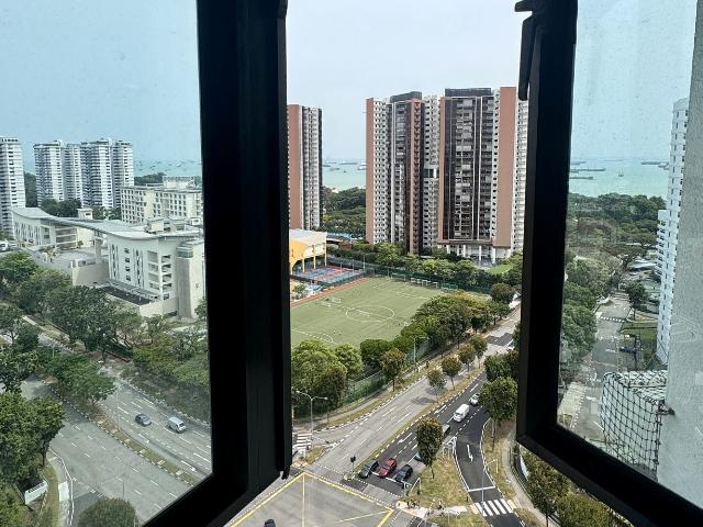 Fernwood Towers D15, Condominium