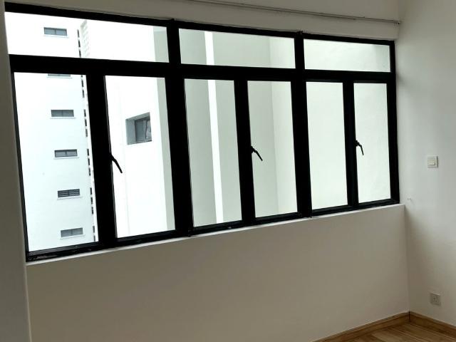 Fernwood Towers D15, Condominium