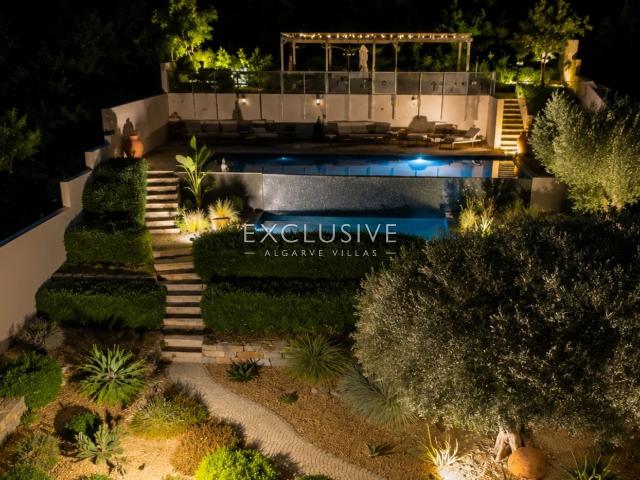 Ferragudo moradia com 7 quartos para venda totalmente renova. 386m² Lagoa e Carvoeiro