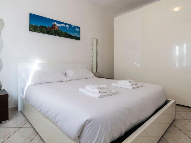 Ferrarese 160/2, Bologna Amsterdam Apartments for Rent