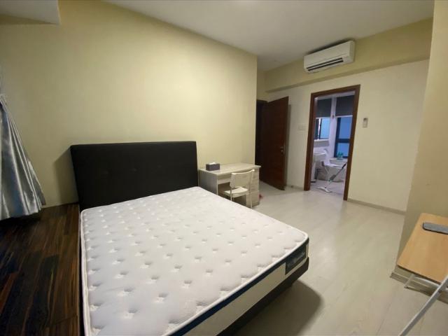 Ferraria Park Condo Condominium Room Rental, $2,500, 1 Bed 1 Bath 200 sqft $12.50 psf
