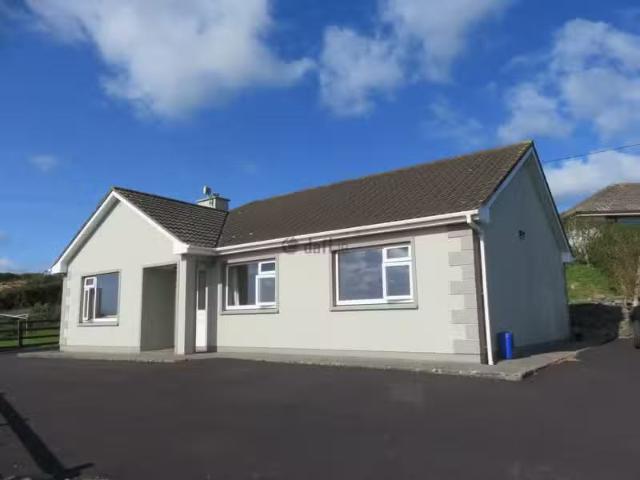 Ferrybank, Gortagrenane, Castlefreke, Co. Cork is for rent