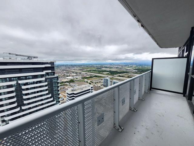 Festival Suite 6515 A Toronto 585 Apartment for Rent