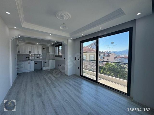 FETHİYE ÇALICADA SAÇLI GAYRİMENKULDEN SATILIK ÇATI DUBLEX DAİRE