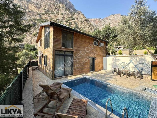 Fethiye Ölüdeniz Faralyada Kıdrak Plajında 3+1 140 M2 Müstakil