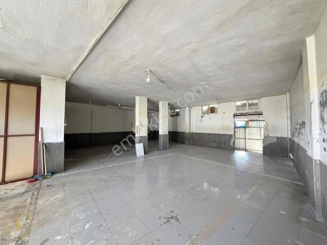 Fethiye Çalıca Ana Caddede 242 M2 İster Depo İster İşyeri