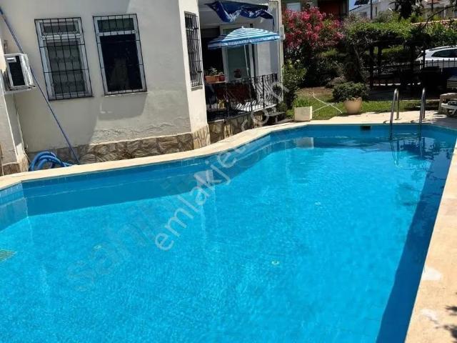 Fethiye Çalış Foça Mah De Denize 4 Dakika Yürüme Mes De Daire