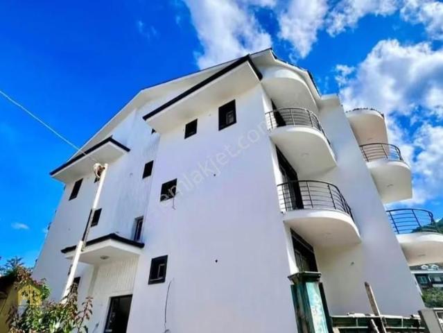 Fethiye Gayrimenkulden Yeni Yapı Yüksek Giriş Kat 2+1