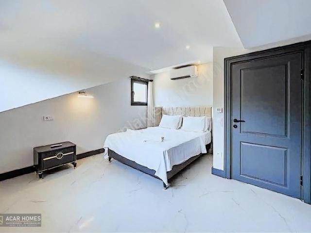 Fethiye Hisarönü Merkezde 514 M2 Arsa İçinde 4+1 Lüks Villa