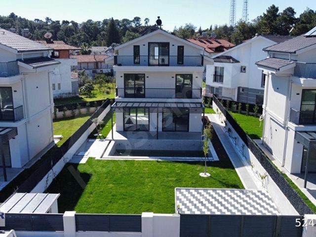 Fethiye Karagedik,de Plaja Yakın, Özel Havuzlu Lüks Villa