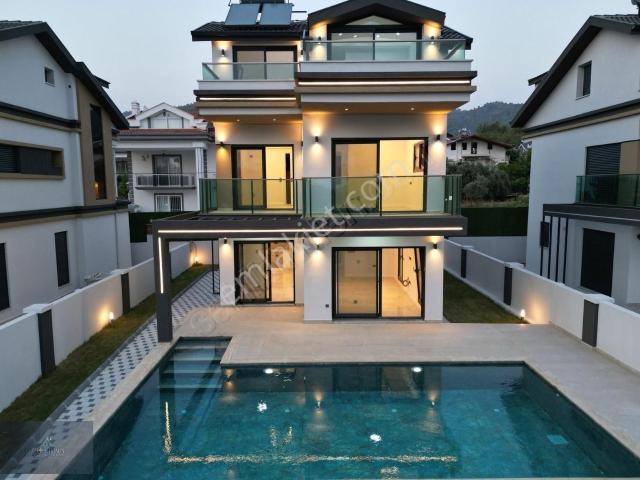 Fethiye Kargı Mah. Müstakil Havuzlu 4+1 Villa