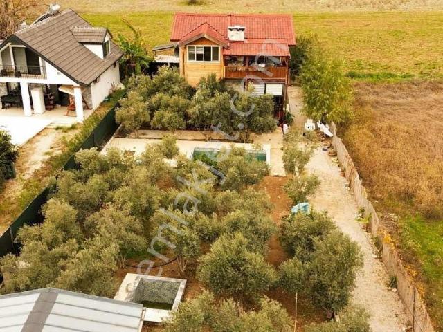 Fethiye Yanıklar Mahallesi'nde Satılık Ahşap Müstakil Ev
