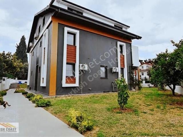 Fethiye Yeni Mahallede Havuzlu Sitede 2 Yatak Odalı Daire