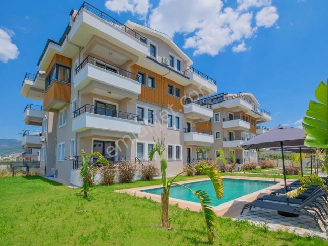 Fethiye'de Üniversite Yakını 2+1 Havuzlu Satılık Yeni Daire