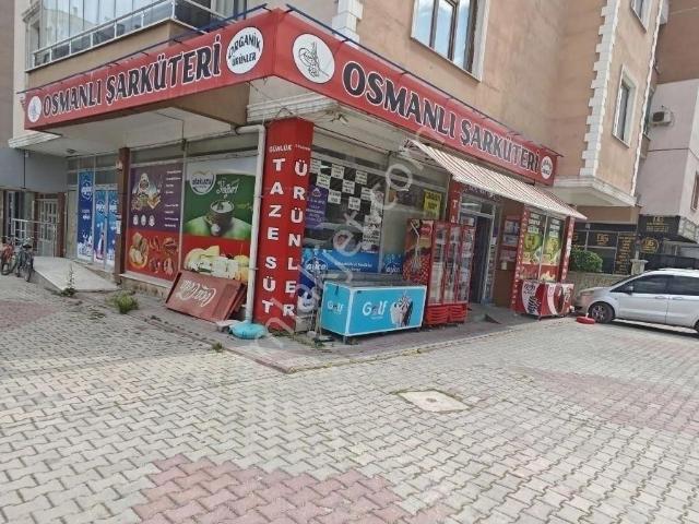 Fetih Caddesin'de Devren Satılık Market Şarküteri