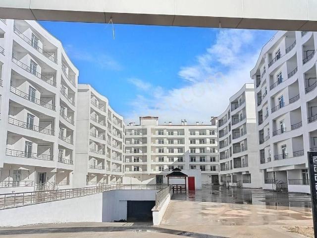 Fetih Cd. Tramvaya Yakın Site İçi Sıfır 2+1 Arakat Satılık Daire
