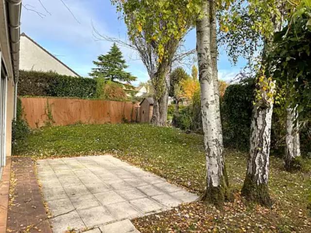 Feucherolles 78810 Achat / Vente maison 8 pièces t8 au dernier étage terrasse