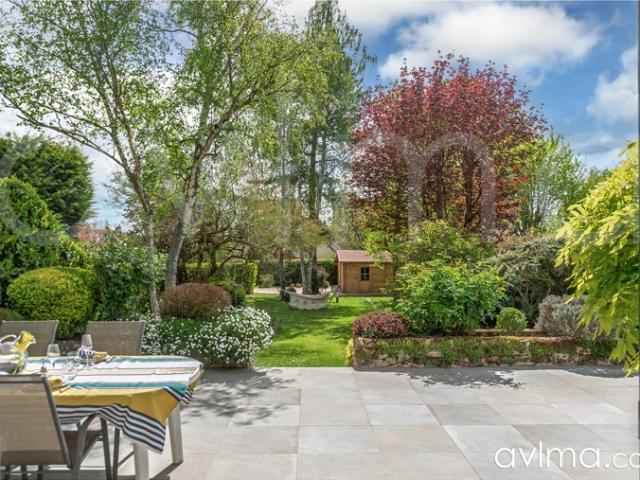 Feucherolles Maison familiale 5 chambres Jardin plein Su