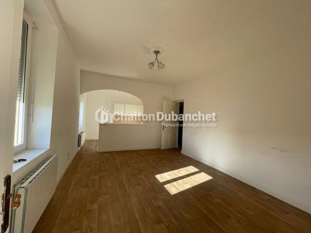 FEURS EXCLUSIVITÉ Maison familiale 4 chambres avec garage
