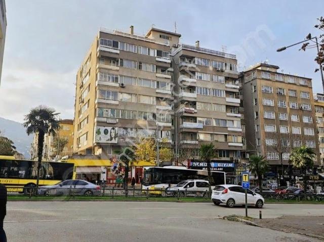 Fevzi Çakmak Caddesin'de Tabela Değeri Yüksek 3+1 Kiralık Ofis