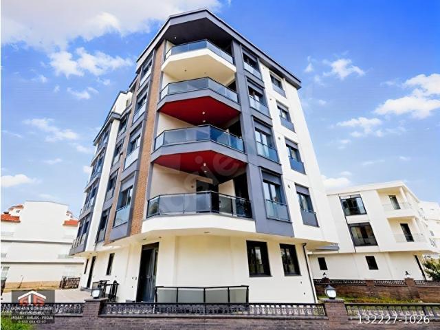 FEVZİ ÇAKMAKTA 6+1 LÜKS DUBLEXTERASLI2 DAİRE KULLANIMINA UYGUN