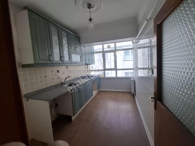 Fevzipaşa Mah.güven İş Caddesi Üzeri Kiralık 2+1 Daire